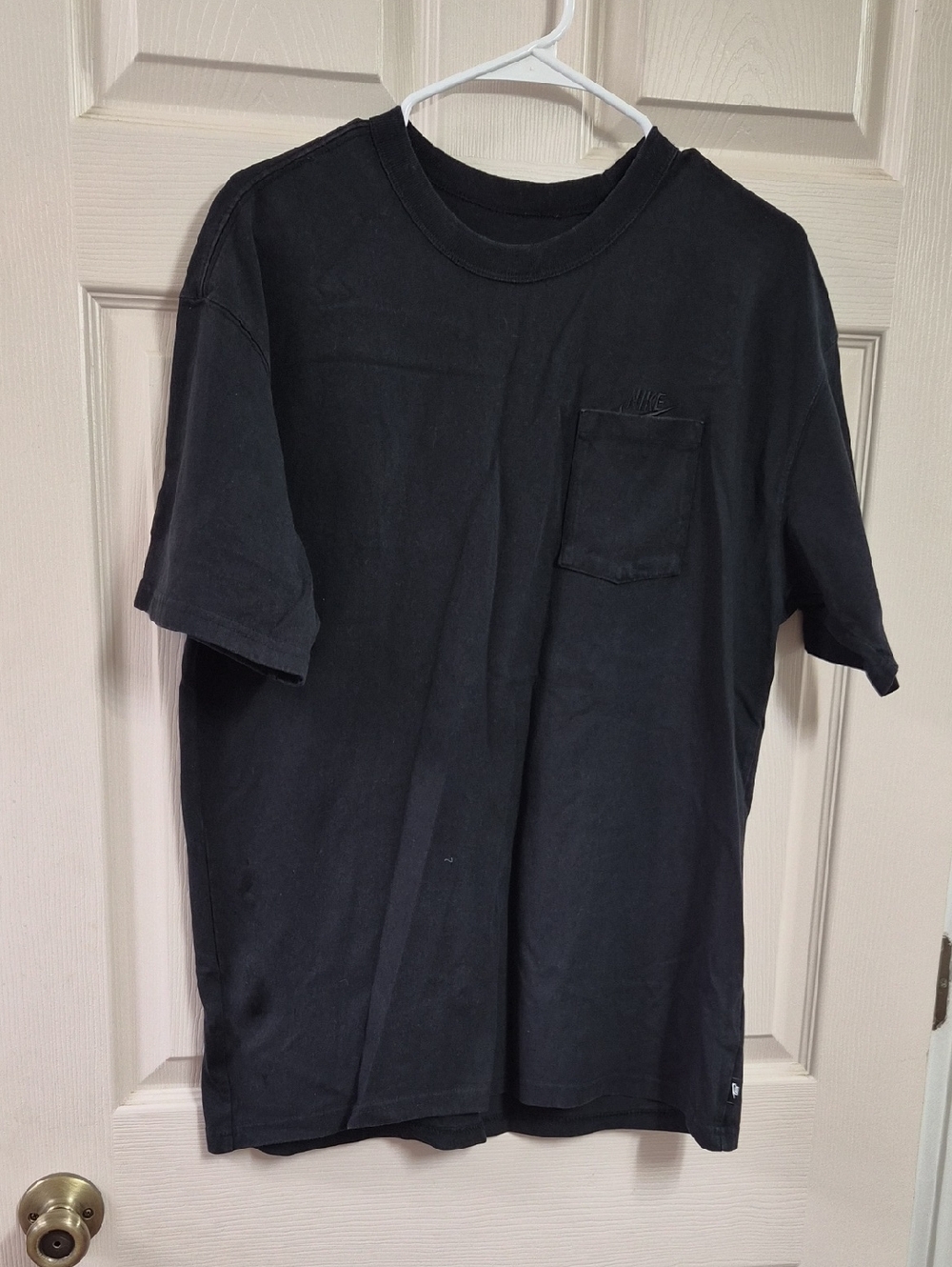 Nike Sportswear Premium Essentials Men's T-Shirt SIZE M